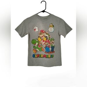 Super Mario TShirt kids sz 8 (Medium)